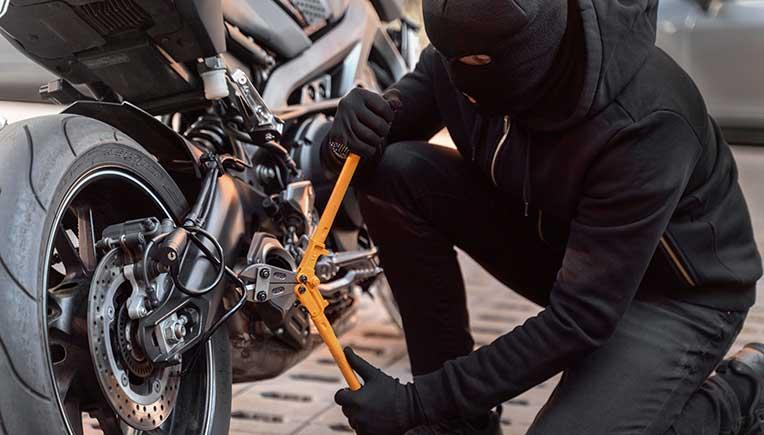 Cities with Most Vehicle Theft in India (2025 Report) – Why GPS Trackers Like LostMod Are Now Essential